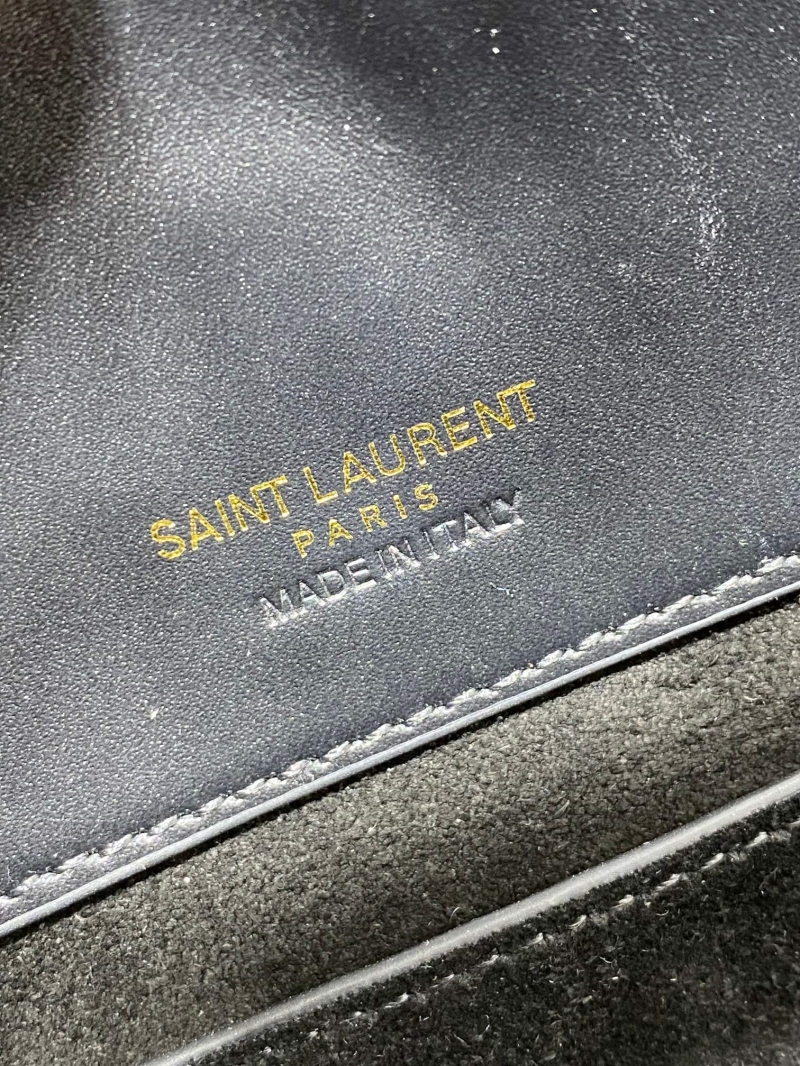 Y51 top handle bags